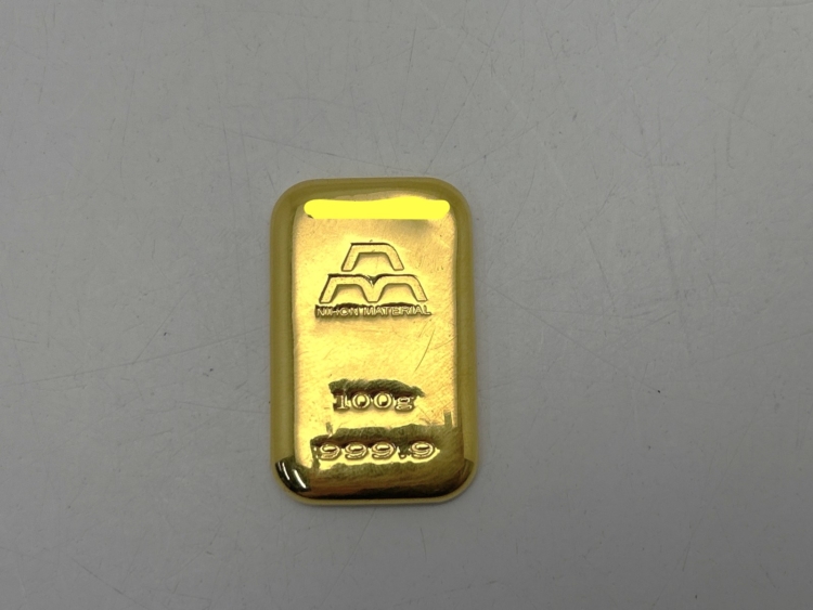 金の延べ棒の画像