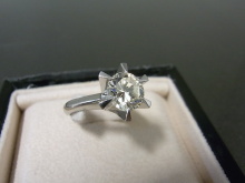 田川を愛する質屋とその質草たち