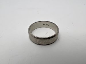 貴金属　プラチナ　指輪