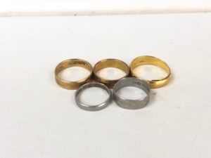 貴金属　指輪　24金　18金　プラチナ
