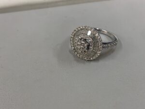宝石　プラチナ　ダイヤモンドリング